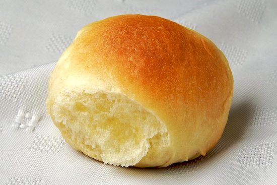 parkerhouse-roll-single.jpg