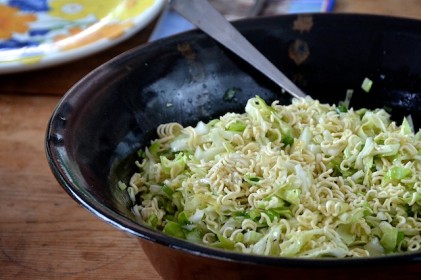 Read more about the article Hawaiian-Style Cabbage Salad