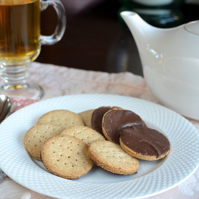Read more about the article Chocolate Covered Digestive Biscuits