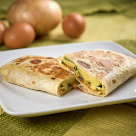Read more about the article Make-Ahead Egg, Spinach and Feta Wraps