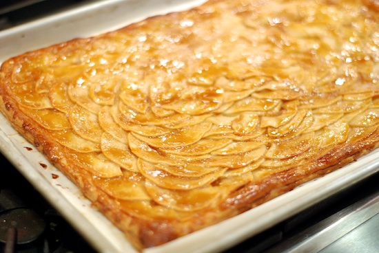 Read more about the article Apple Mosaic Tart with Salted Caramel