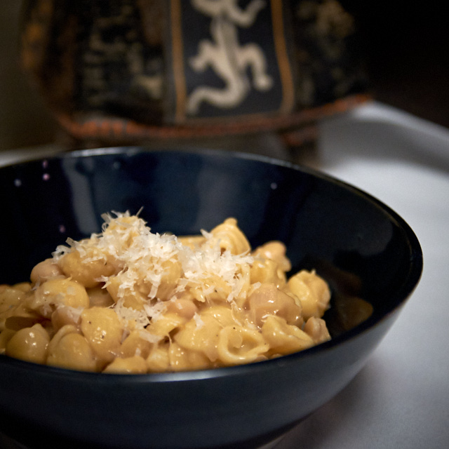 Read more about the article Cannellini-Bean Pasta With Beurre Blanc
