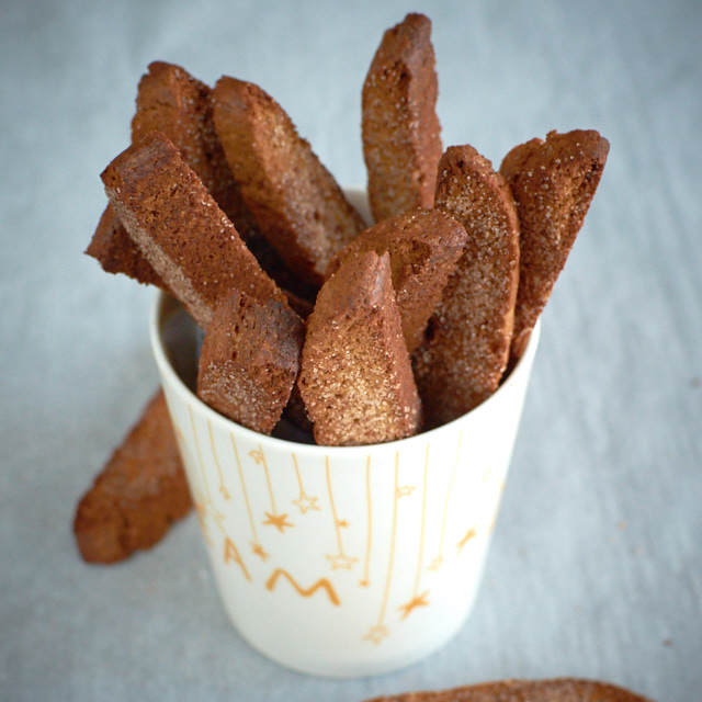 Read more about the article Gingerbread Biscotti