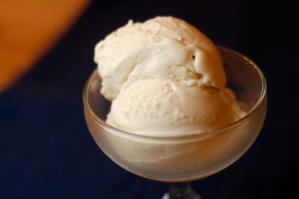 Read more about the article Buttermilk Ice Cream