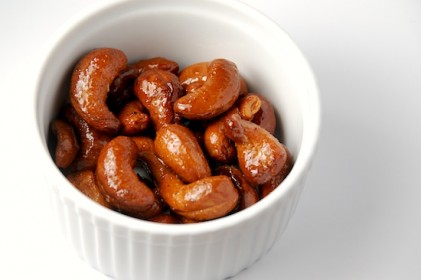 Read more about the article Caramelized Spiced Nuts