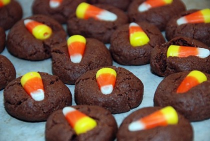 Read more about the article Candy Corn Sugar Cookies