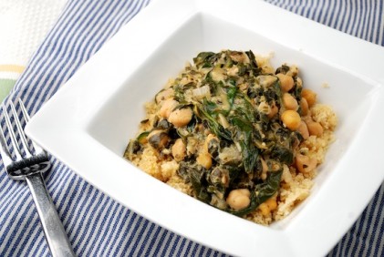 Read more about the article Braised Coconut Spinach and Chickpeas with Lemon