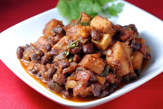 Read more about the article Sweet Potato and Black Bean Chili