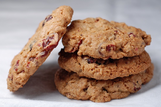 Read more about the article Oatmeal, Cranberry and Chocolate Chunk Cookies