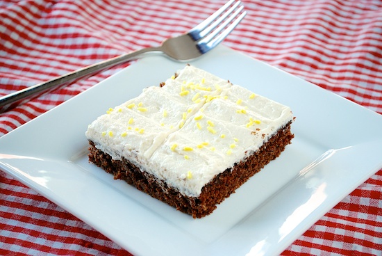 Read more about the article Chocolate Sheet Cake with Delicious Vanilla Frosting