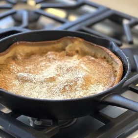 Read more about the article Gingerbread Spice Dutch Baby