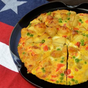 Read more about the article Spanish Tortilla with Roasted Red Peppers and Peas