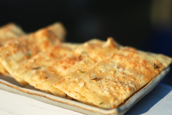 Read more about the article Crisp Flatbread with Honey, Thyme and Sea Salt