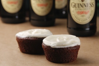Read more about the article Chocolate Stout Cupcakes