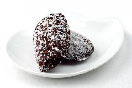 Read more about the article Malted Chocolate Madeleines