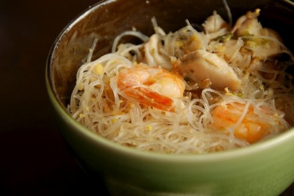 Read more about the article Pad Thai with Chicken and Shrimp