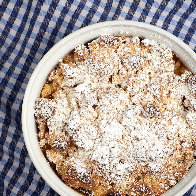 Read more about the article Pear Crisp with Vanilla Brown Butter
