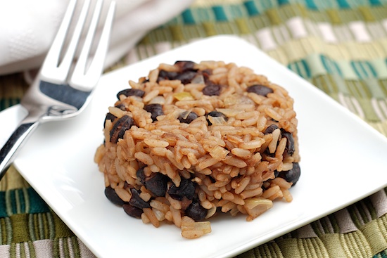 Read more about the article Easy Black Beans and Rice