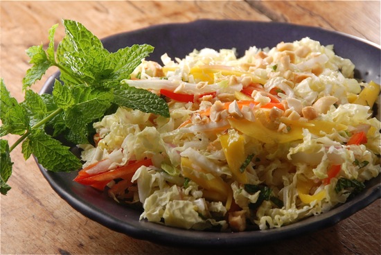 Read more about the article Mango Slaw with Cashews and Mint