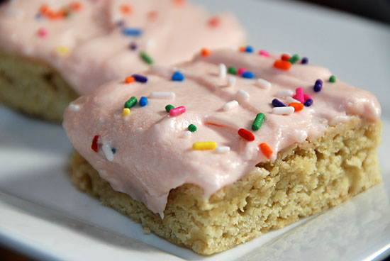 Read more about the article Sugar Cookie Bars