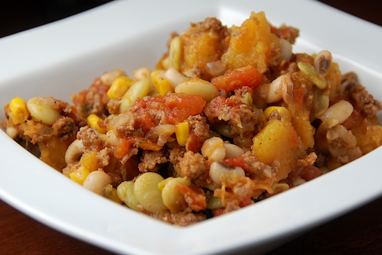 Read more about the article Southwestern-Style Succotash Chili