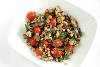 Read more about the article Mediterranean Eggplant and Barley Salad